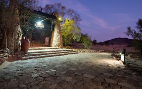 Tshukudu Bush Lodge